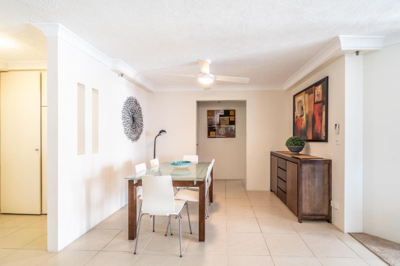 Biarritz Apartments Gold Coast Exterior photo
